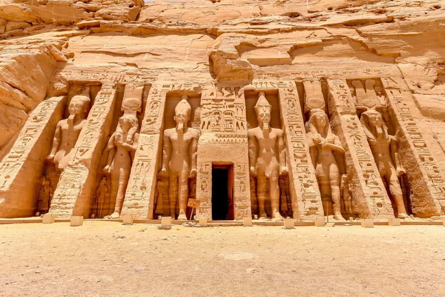 From Aswan: Abu Simbel Ramses and Nefertari Temples Day Trip - How the Aswan to Abu Simbel day trip really works