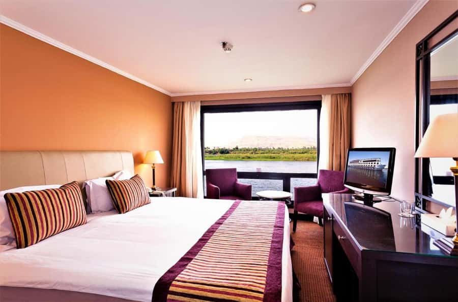 From Aswan: Overnight Nile Cruise to Luxor with Meals - Who should book this Aswan to Luxor cruise?