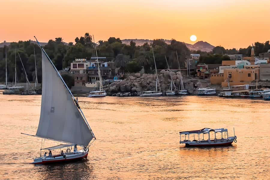 From Aswan: Philae Temple & Motorboat Tour to Nubian Village - The motorboat portion: scenic views with real transportation value