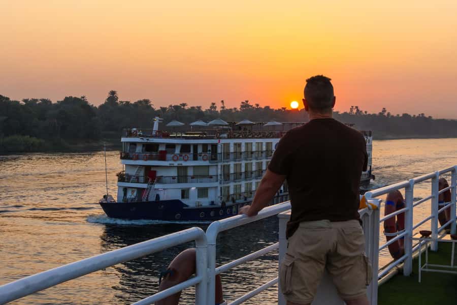 From Cairo: 3-Day Nile Cruise with Hot Air Balloon & Flights - Luxor West Bank: Valley of the Kings and Hatshepsut