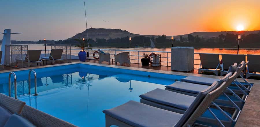 From Cairo: 3-Nights Nile Cruise Luxor, Aswan by Flights - The Abu Simbel Morning Sprint: Ramses II and Queen Nefertari in Early Light