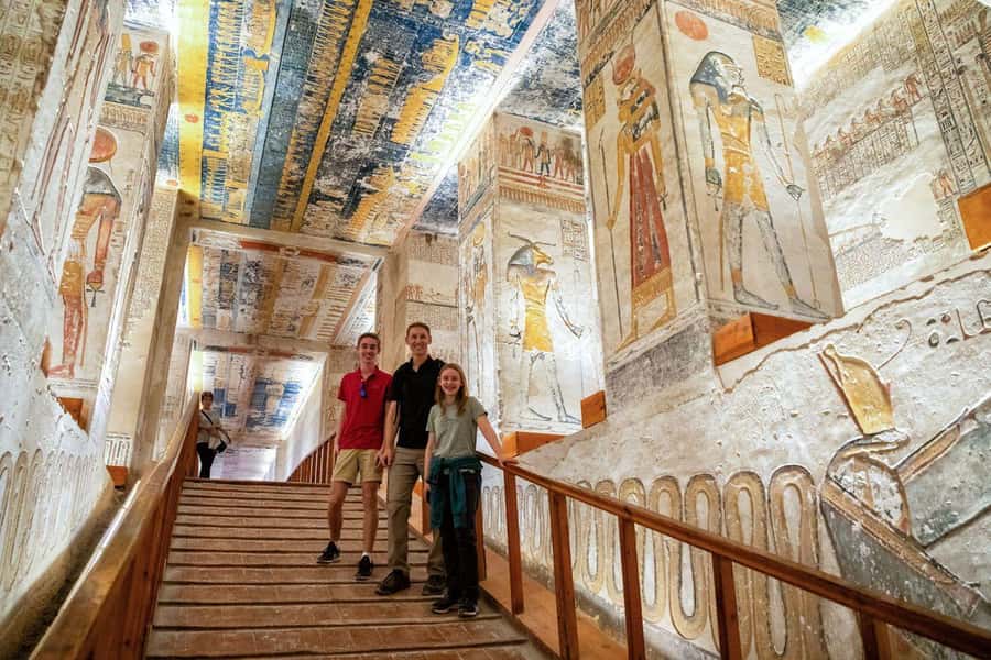 From Cairo: 3-Nights Nile Cruise Luxor, Aswan by Flights - Day 1 in Aswan: High Dam, Philae Temple, then Dinner and a Folkloric Show