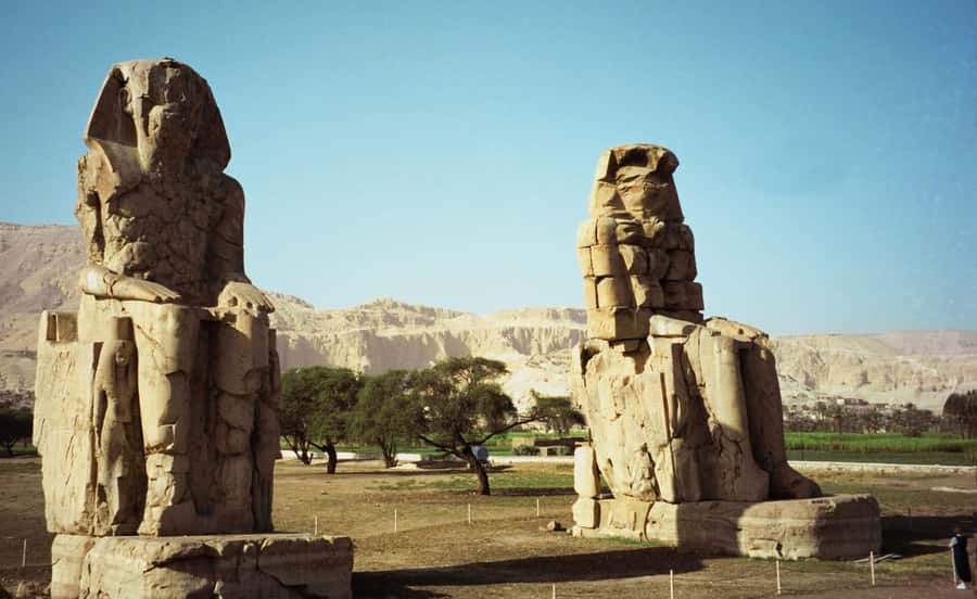 From Cairo: 4-Day Nile Cruise to Aswan w/ Balloon & Flights - Guide quality, punctual pickups, and that calm, safe feel