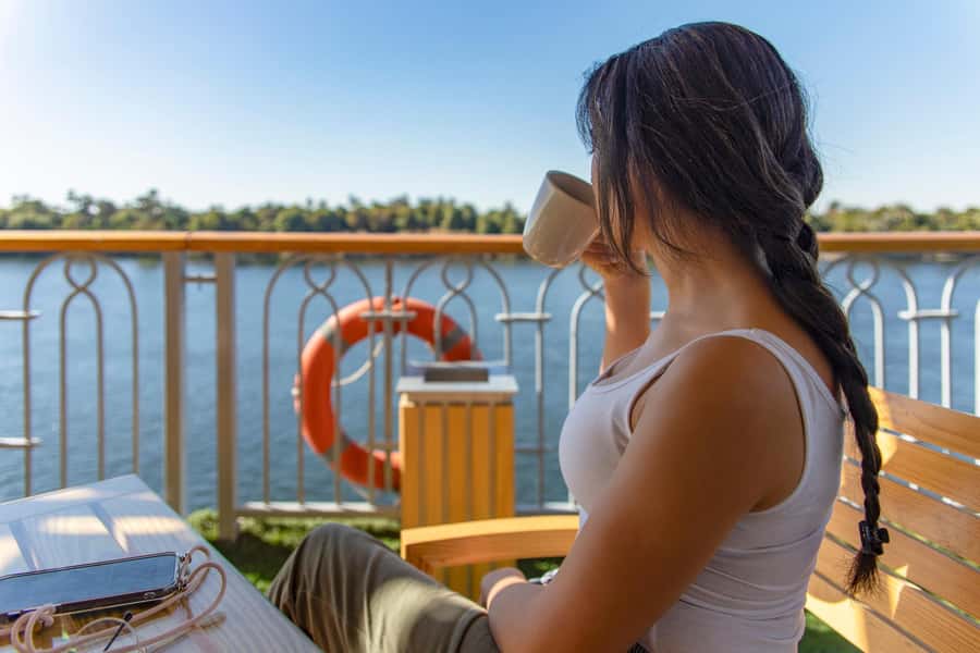 From Cairo: 4-Day Nile Cruise to Luxor with Balloon Flight - Entrance tickets, drinks, and the tip reality