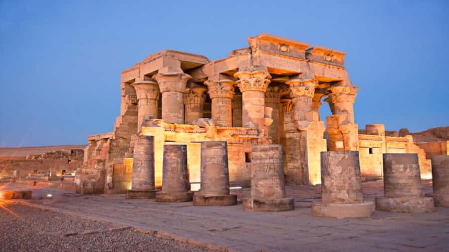 From Cairo: 5-Day Egypt Highlights Private Tour with Flights - Day 2 in Luxor West Bank and East Bank: Balloon, Valley of the Kings, Karnak