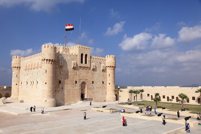 From Cairo: Alexandria Catacombs and Citadel Day Trip with Lunch - Group size and the guide experience that people rave about