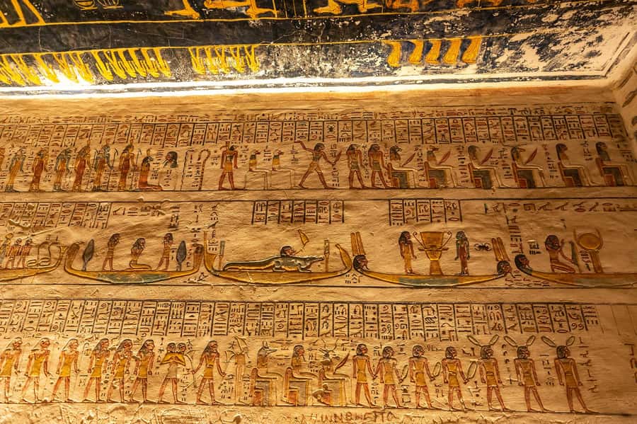From Cairo: Luxor & Hot Air Balloon Private Trip by Plane - Lunch and the pace reality check in Luxor