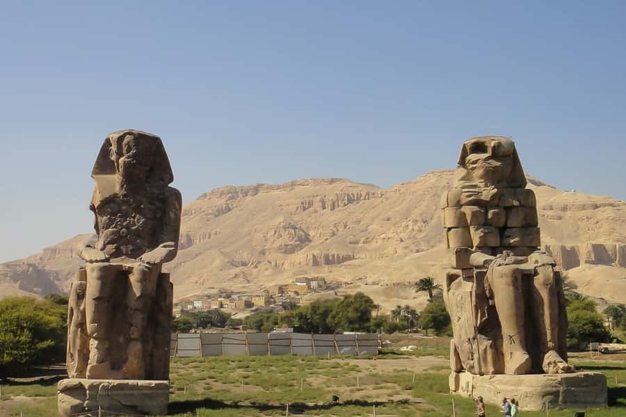 From Cairo: Private All-Inclusive Tour of Luxor by Plane - Meet-and-greet, car ride, and how the day is structured in Luxor