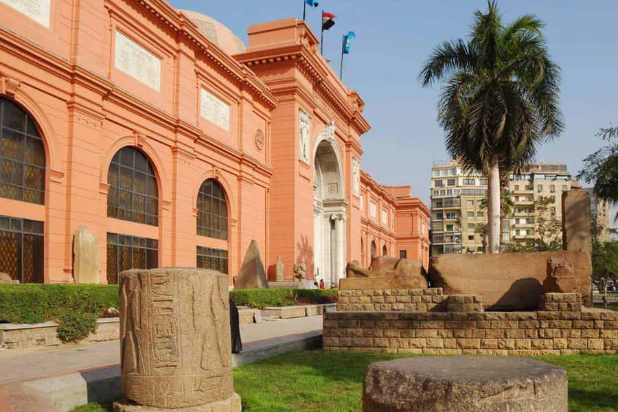 From Hurghada: 2-Day Trip to Cairo by Plane - Sakkara and Memphis: the pyramid story beyond the headlines