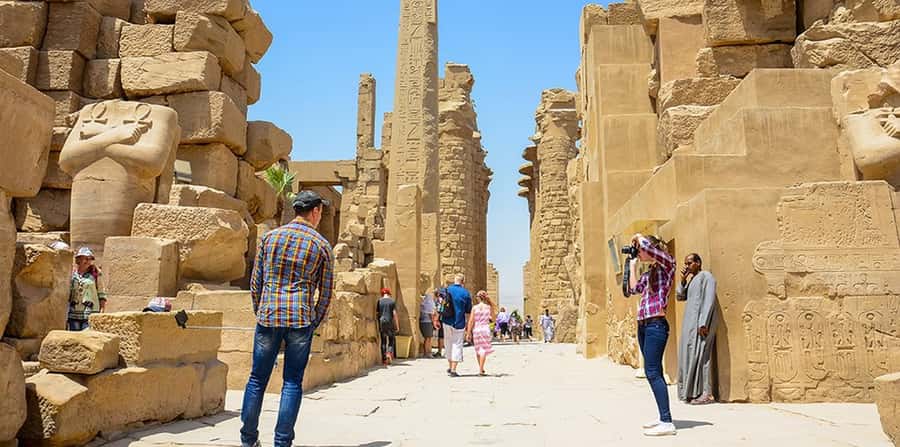 From Hurghada: Luxor Private Guided Tour - The guide experience: language match, communication, and boundaries