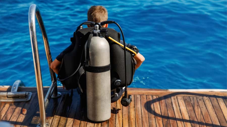 From Hurghada: Scuba Diving with Expert Guide & 2 Dives - The reef sites: Abu Ramada, Small Giftun, and Umm Gummar (in plain terms)