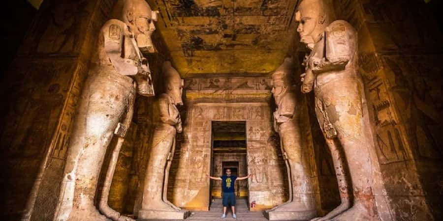 From Luxor: 3-Day Nile Cruise to Aswan with Balloon Ride - Balloon over Luxor, then temples on two riverbanks