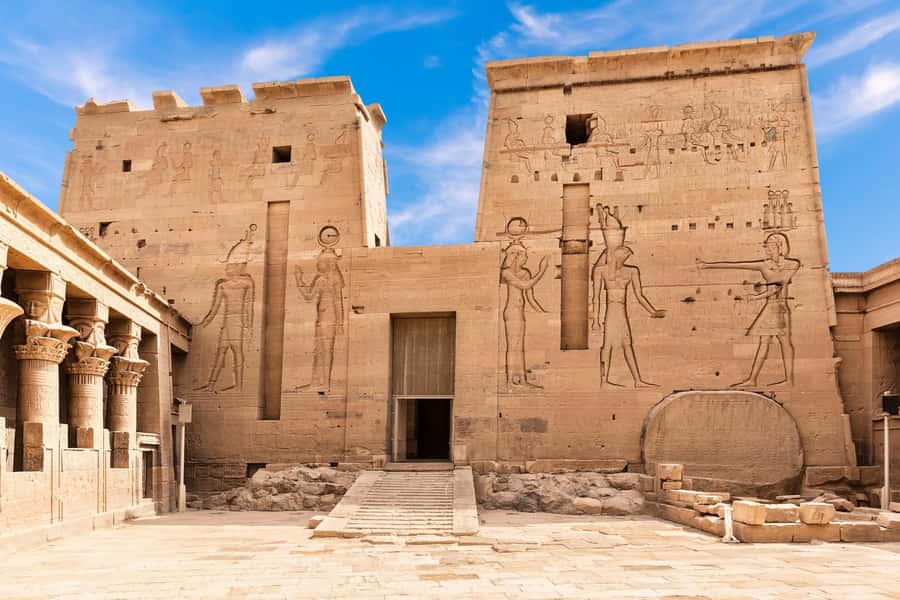 From Luxor: Edfu, Kom Ombo, Aswan Private All-Inclusive Tour - Temple of Horus at Edfu, the Nile-Side Showstopper