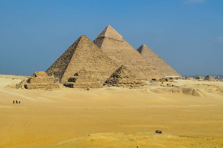 From Sharm El Sheikh: Cairo Pyramids Full-Day Tour by Plane - Lunch at a local restaurant, then head to Khan el-Khalili