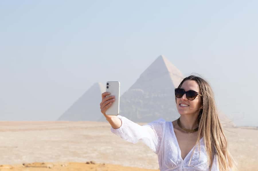 From Sharm El Sheikh: Cairo Pyramids Full-Day Tour by Plane - The extra stops people question: shops, pricing, and how to stay in control