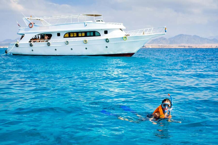 From Sharm: Ras Muhammed & White Island By Boat & intro Dive - Price and value: $43 is the entry ticket