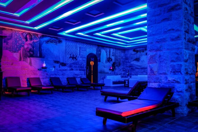 Full Body Massage 1 hour with Steam,Jacuzzi and Sauna in Hurghada - Drinks, towels, and small comforts that matter