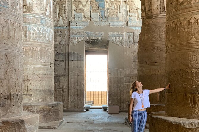 Full Day Private Luxor East & West Bank Tour With Egyptian Lunch - Karnak Temple: The Massive Start That Sets the Mood