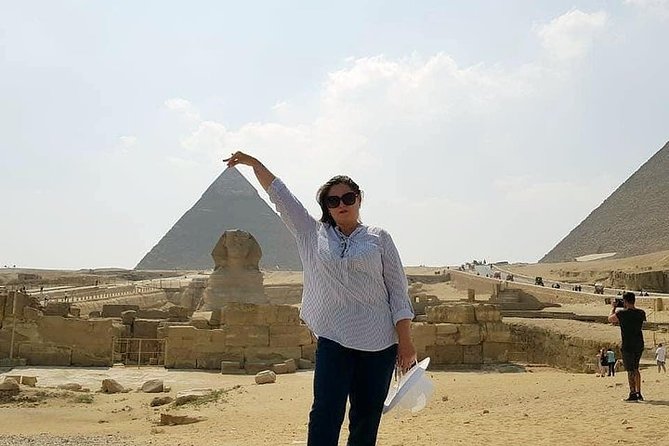 Full-Day Tour to Giza Pyramids, Memphis, and Saqqara with lunch - Meeting point energy: pickup, A/C, and getting there without stress