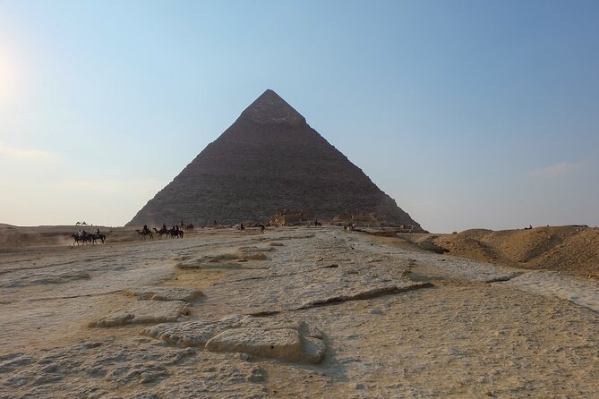 Full-Day Tour to Giza Pyramids, Memphis, and Saqqara with lunch - Lunch in Cairo: included, but check the group rule