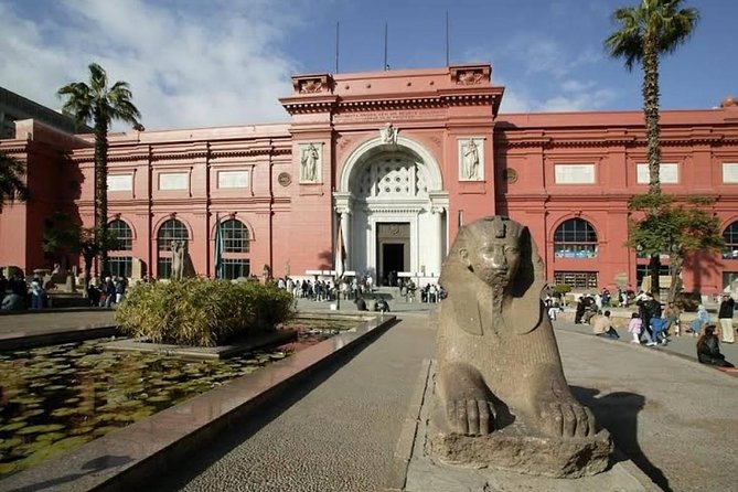 Full Day Tour to Giza Pyramids with Camel Ride and Egyptian Museum in Cairo - Khafre’s Pyramid and the Sphinx-side complex