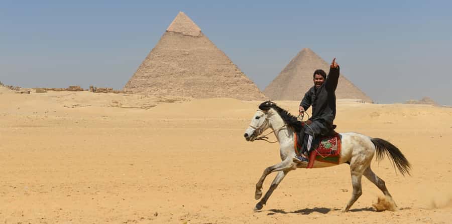 Giza: Arabian Horse Tour Around the Giza Pyramids - How the 2-hour Giza Horse and Camel Combo Actually Works