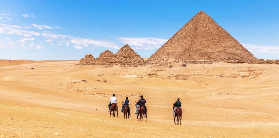 Giza: Arabian Horse Tour Around the Giza Pyramids - Arabian Stallion Time: Riding Around the Pyramids (Without the Theme Park Vibe)