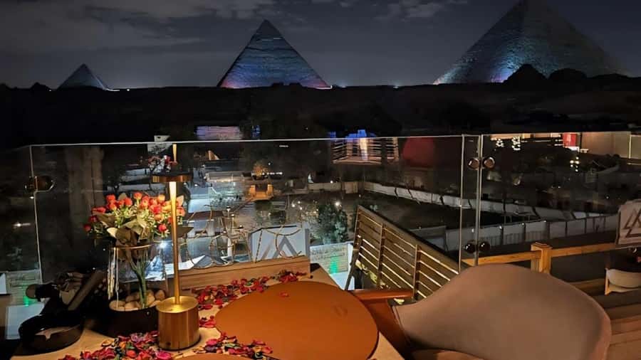 Giza: Dinner with Pyramids All Around You at Rooftop7000 - Getting picked up in Cairo or Giza, and how the timing really works