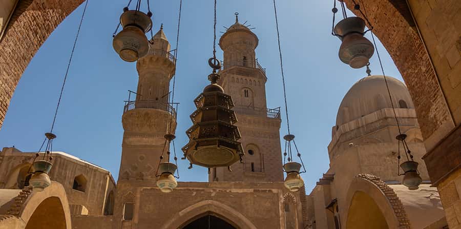 Giza: Egyptian Museum & Optional Khan el-Khalili Tour - Khan el-Khalili Bazaar, with shopping that stays optional