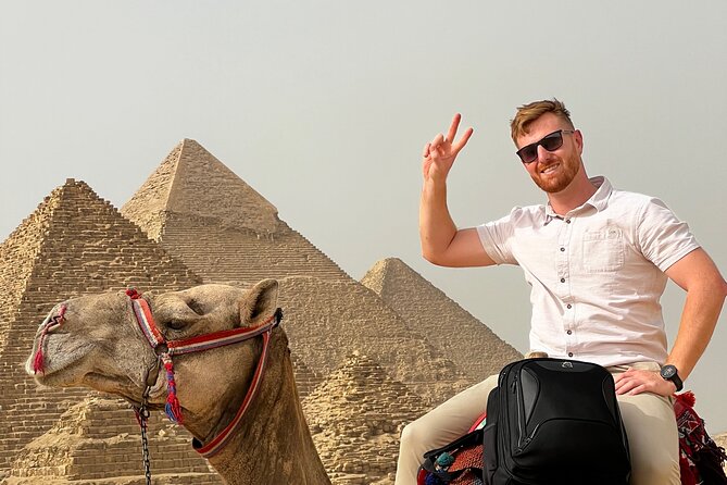 Giza Pyramids and Egyptian Museum Day Trip with Flouka Boat Ride on the Nile - Entering the Egyptian Museum of Antiquities like you mean it