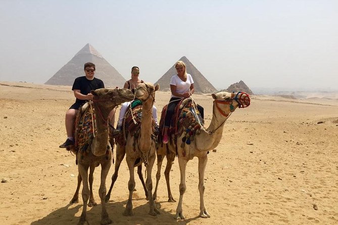 Giza Pyramids and Sphinx: Guided Day Tour from Cairo - The Pyramids of Giza, Cheops to Mycerinus, Explained on the Plateau