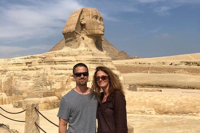 Giza Pyramids and Sphinx: Guided Day Tour from Cairo - Lunch Included: Why a Real Break Helps You See More