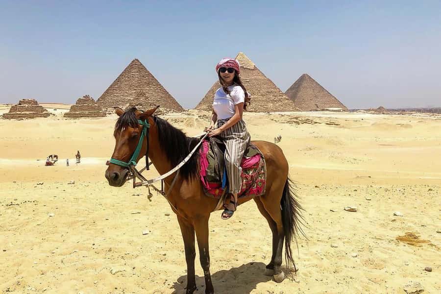 Giza Pyramids and Sphinx: Half-Day Private or Group Tour - Group vs Private Tour, and When It Changes Your Day