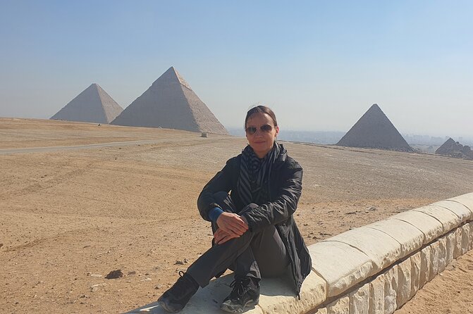 Giza pyramids,Egyptian Museum, Khan El khalili Bazar and Moez Street - Sharia Al Mu’izz Li-Din Allah: Al Moez Street on foot