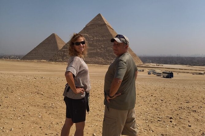 Giza Pyramids Private luxury tour, Lunch, Camel Ride & shopping - Picking the right guide and getting the most from your photos