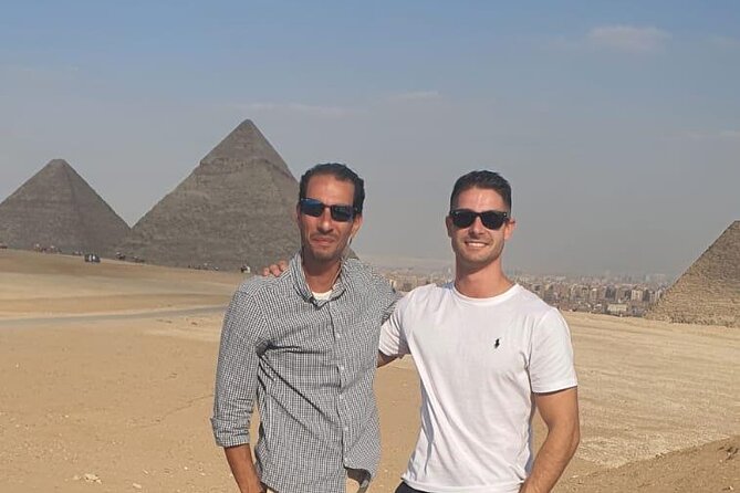 Giza Pyramids, Sakkara and Memphis - Stop 1: Giza Pyramids, three icons with a guide’s context