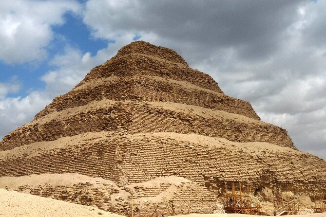 Giza Pyramids, Sakkara and Memphis Day Tour - Saqqara Step Pyramid and a nobles tomb: the older, smarter pyramid experience