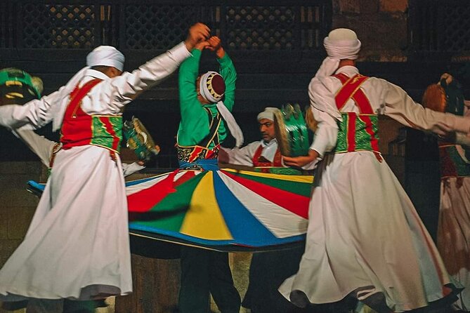 Giza Pyramids, Sphinx, camel, Atv, dinner cruise, shopping - Cairo shopping tour: useful, but keep your guard up