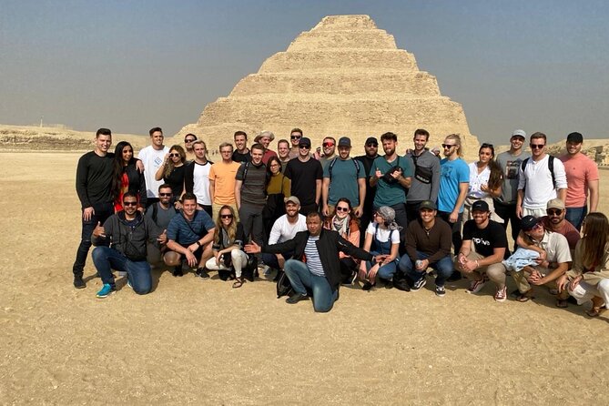 Giza Pyramids, Sphinx, Saqqara, and Memphis Private Day Tour - Giza Pyramids: Great Pyramid and Khafre without the scramble