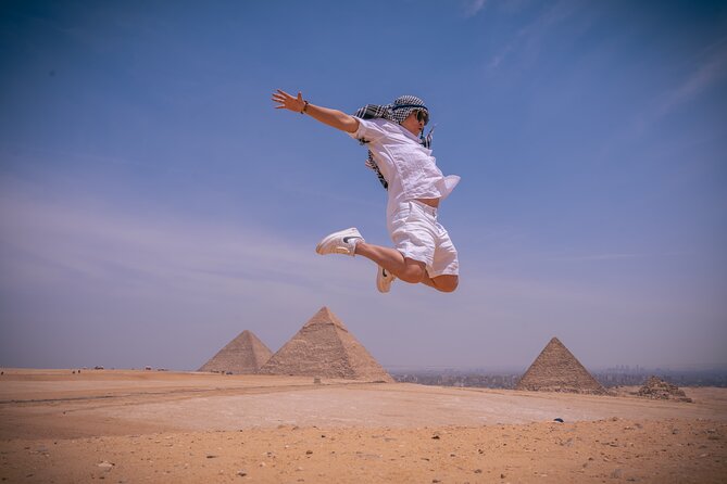 Giza pyramids with professional photography - Valley Temple stop: where the visit feels more complete