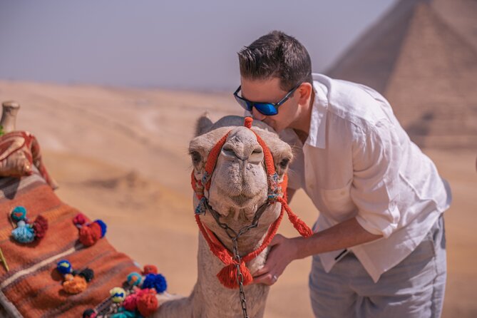 Giza pyramids with professional photography - Camel ride plus “three-pyramid background” shots