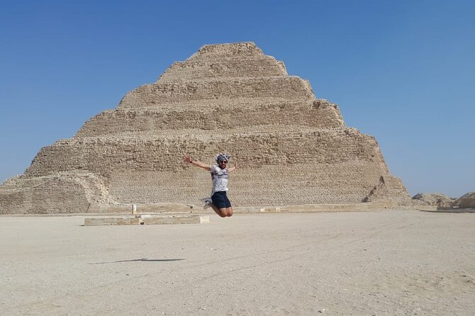 Go Tour Cairo : 2 D Guided City Tour & Giza Pyramids and Sakkara - The Egyptian Museum of Antiquities: 5000 years, and Tutankhamen highlights