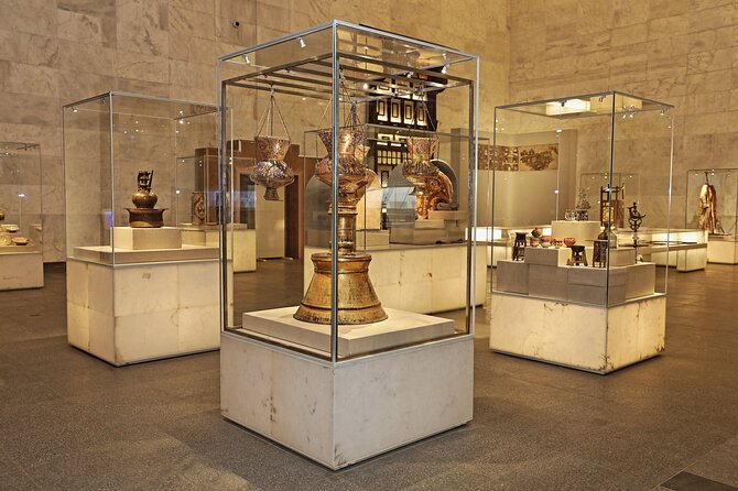Guided Tour to Giza Pyramids, Sphinx & Grand Egyptian Museum GEM - Pyramids of Giza: Khufu, Khafre, Mykerinus, and the surrounding monuments