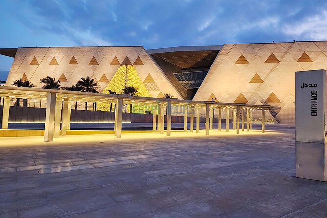 Guided tour to the Grand Egyptian Museum Giza Pyramids with Lunch - Early morning vs later entry: how timing affects waiting and photos
