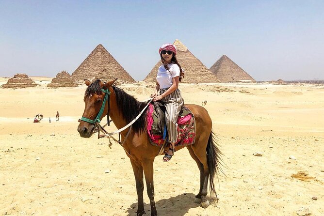 Guided trip to Giza pyramids Sphinx with lunch - Quick take on what you get
