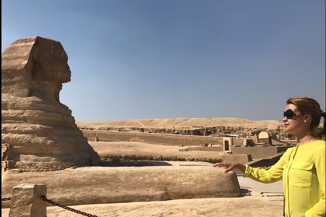 Guided trip to Giza pyramids Sphinx with lunch - Giza Plateau orientation: get your bearings before you zoom in