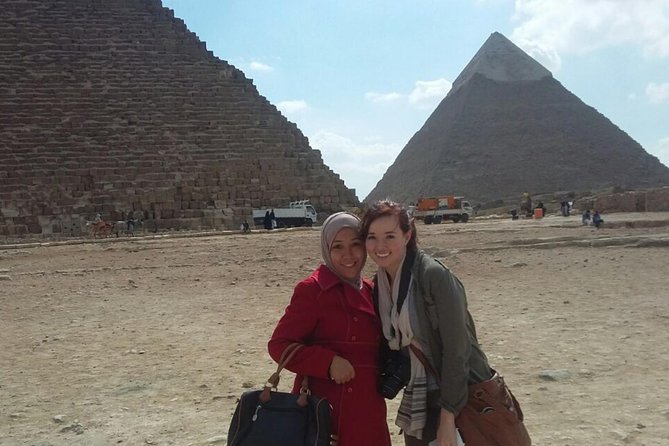 Guided trip to Giza pyramids Sphinx with lunch - 8:00 AM hotel pickup to first pyramid: logistics that actually help