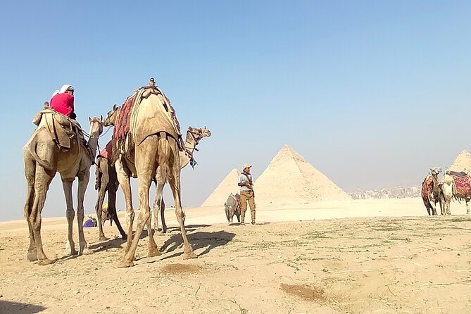 Half day Giza pyramids and Sphinx tour with an Egyptologist - Stop 3: Menkaure’s pyramid, the short stop that sparks comparisons