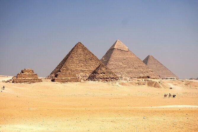 Half-Day Private Tour Giza Pyramids, Sphinx, Camel Raiding, Lunch - Great Sphinx close-up: why the guide matters here
