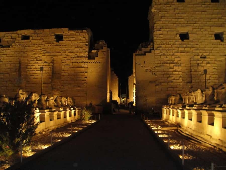 Half day tour to east bank visit Luxor and Karnak Temples - Meeting your guide and moving with a private, air-conditioned vehicle